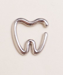 didizizi | トゥース　イヤカフ(イヤーカフ)