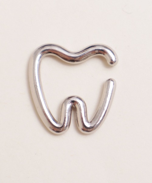 didizizi(ディディジジ)の「トゥース イヤカフ(イヤーカフ・レディース・シルバー/ゴールド・FREE)」の1枚目の写真