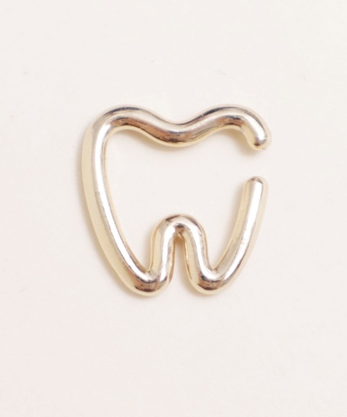 didizizi(ディディジジ)の「トゥース イヤカフ(イヤーカフ・レディース・シルバー/ゴールド・FREE)」の2枚目の写真