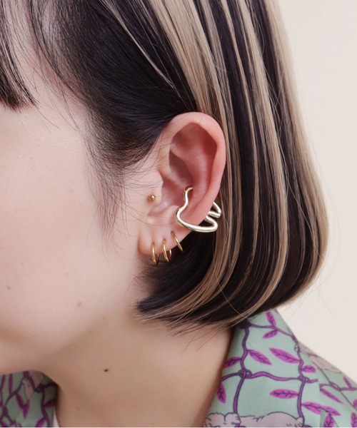 didizizi(ディディジジ)の「トゥース イヤカフ(イヤーカフ・レディース・シルバー/ゴールド・FREE)」の6枚目の写真