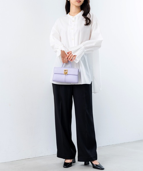 ANNA LUNA(アンナルナ)の「【ANNA LUNA】オケージョン にも◎袖の プリーツ カフス がポイントの万能 シャツ チュニック(シャツ/ブラウス・レディース・ネイビー/ブラック/オフホワイト・MEDIUM)」の4枚目の写真