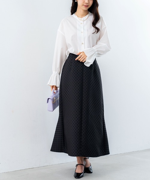 ANNA LUNA(アンナルナ)の「【ANNA LUNA】オケージョン にも◎袖の プリーツ カフス がポイントの万能 シャツ チュニック(シャツ/ブラウス・レディース・ネイビー/ブラック/オフホワイト・MEDIUM)」の14枚目の写真