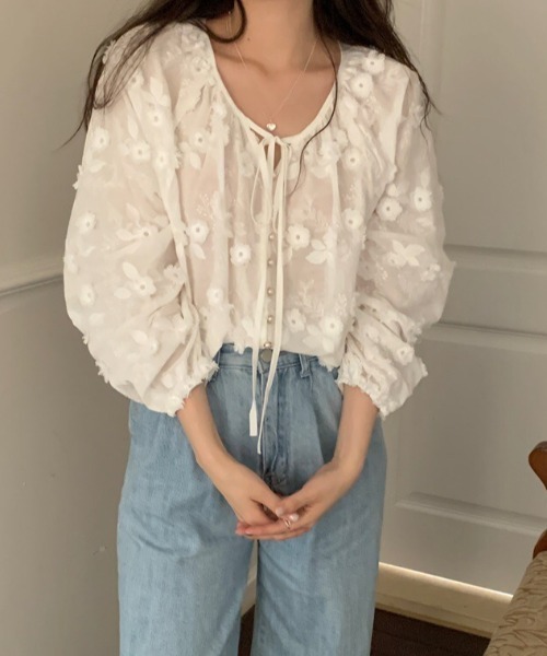 SHEPP（シープ）の「紐付きフラワーシャツ（シャツ/ブラウス・レディース・アイボリー・L/M）」の10枚目の写真