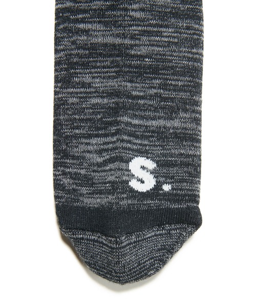 SOPHNET.(ソフネット)の「BINCHOTAN RIBBED SOCKS(ソックス/靴下・メンズ・ホワイト/ブラック/グレー・MEDIUM/LARGE)」の5枚目の写真