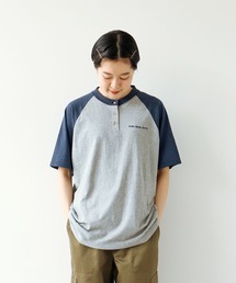 PAR ICI（パーリッシィ）の「make haste slowly 配色ラグランTシャツ（Tシャツ/カットソー）」