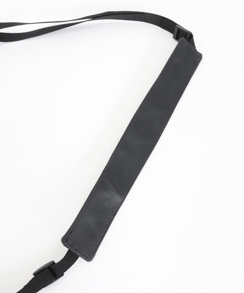 Magine(マージン)の「mko12578- Foldable musette bag サコッシュ(ショルダーバッグ・メンズ・ブラック・FREE)」の18枚目の写真