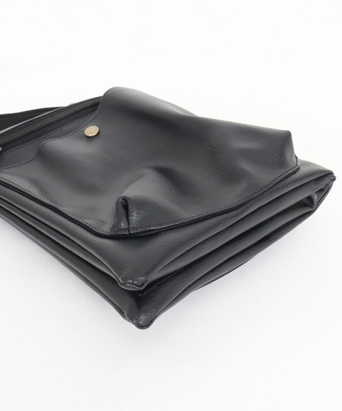 Magine(マージン)の「mko12578- Foldable musette bag サコッシュ(ショルダーバッグ・メンズ・ブラック・FREE)」の19枚目の写真