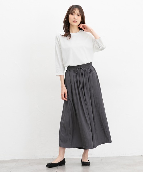 Honeys(ハニーズ)の「【ハニさら・接触冷感・UVカット】きれいめ7分袖Tシャツ(Tシャツ/カットソー・レディース・パープル/ブラック/サックスブルー/グレイッシュベージュ/オフホワイト・LL/L/S/M)」の8枚目の写真