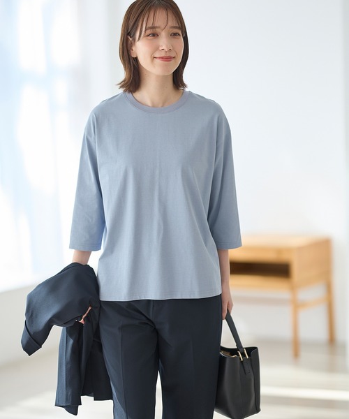 Honeys(ハニーズ)の「【ハニさら・接触冷感・UVカット】きれいめ7分袖Tシャツ(Tシャツ/カットソー・レディース・パープル/ブラック/サックスブルー/グレイッシュベージュ/オフホワイト・LL/L/S/M)」の15枚目の写真