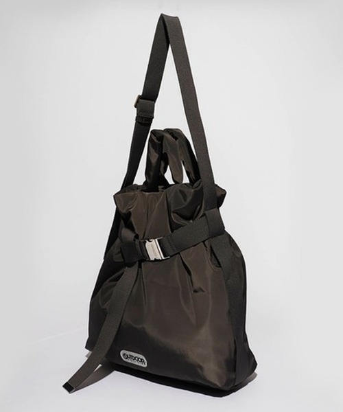 OUTDOOR PRODUCTS（アウトドアプロダクツ）の「【OUTDOOR PRODUCTS】2way Belt Tote [M]（ショルダーバッグ・レディース・ブラック/ホワイト/ブルー/シルバー/チャコール/ブラウン/オレンジ・M）」の9枚目の写真