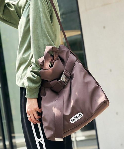 OUTDOOR PRODUCTS（アウトドアプロダクツ）の「【OUTDOOR PRODUCTS】2way Belt Tote [M]（ショルダーバッグ・レディース・ブラック/ホワイト/ブルー/シルバー/チャコール/ブラウン/オレンジ・M）」の11枚目の写真