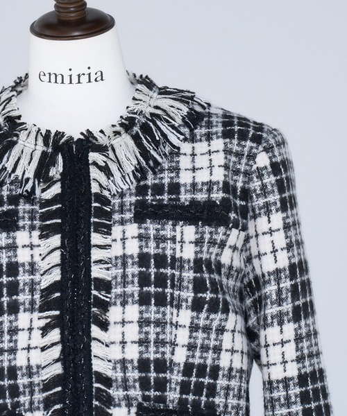 emiriawiz(エミリアウィズ)の「Fringe Tweed Jacket(ノーカラージャケット・レディース・ホワイト×ブラック・MEDIUM/SMALL)」の7枚目の写真