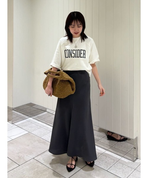 セール】ショート丈半袖グラフィックトレーナー（Tシャツ