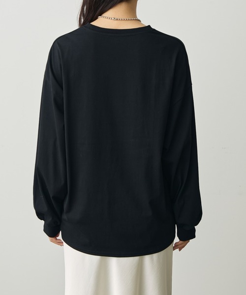 attiree(アティレー)の「【無地】【UVカット】ボリューム袖長袖Tシャツ(Tシャツ/カットソー・レディース・ブラック/ホワイト・FREE)」の9枚目の写真