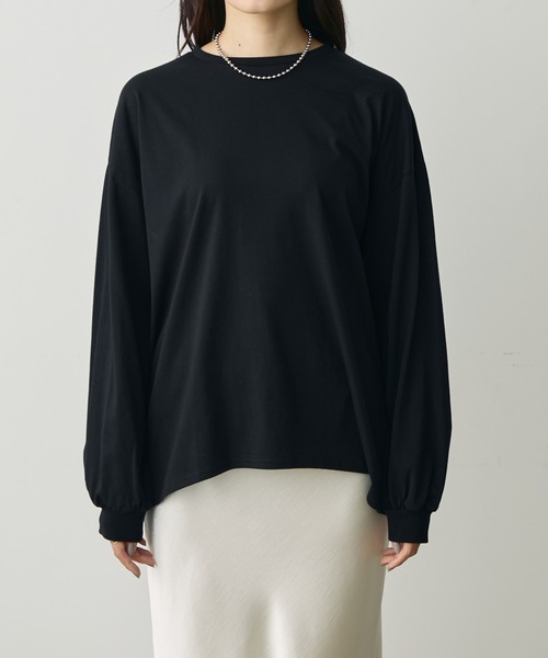attiree(アティレー)の「【無地】【UVカット】ボリューム袖長袖Tシャツ(Tシャツ/カットソー・レディース・ブラック/ホワイト・FREE)」の8枚目の写真