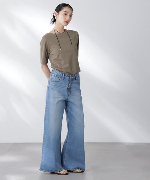 NANO universe(ナノユニバース)の「Anti Soaked(R) 汗染み防止ボートネックTシャツ(Tシャツ/カットソー・レディース・ホワイト/ブラック/カーキ/チャコール・S/M/L)」の9枚目の写真