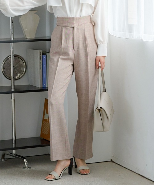 Andemiu（アンデミュウ）の「アサチョウストレートパンツ450906（スラックス・レディース・ベージュ/ブラウン/グレー・SMALL/MEDIUM）」の3枚目の写真