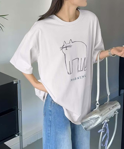 aimoha(アイモハ)の「キャットプリントデザインTシャツ(Tシャツ/カットソー・レディース・チョコ/杢グレー/イエロー/ピンク/ブラック/ホワイト・FREE)」の2枚目の写真