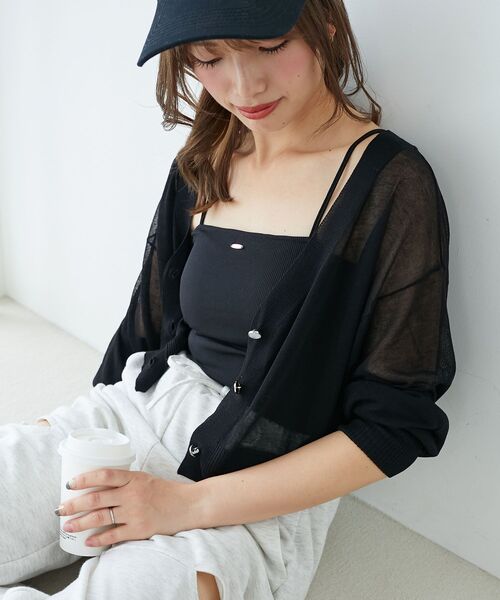 MAJESTIC LEGON(マジェスティックレゴン)の「【WEB限定アイテム/プチプラで涼しい♪】アソートボタンシアーカーディガン(カーディガン/ボレロ・レディース・アイボリー/ピンク/ミント/ブルー/ブラック・MEDIUM)」の3枚目の写真