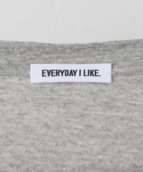 Deuxieme Classe（ドゥーズィエムクラス）の「LOGO Tシャツ（Tシャツ/カットソー・レディース・チャコールグレー・FREE）」の4枚目の写真