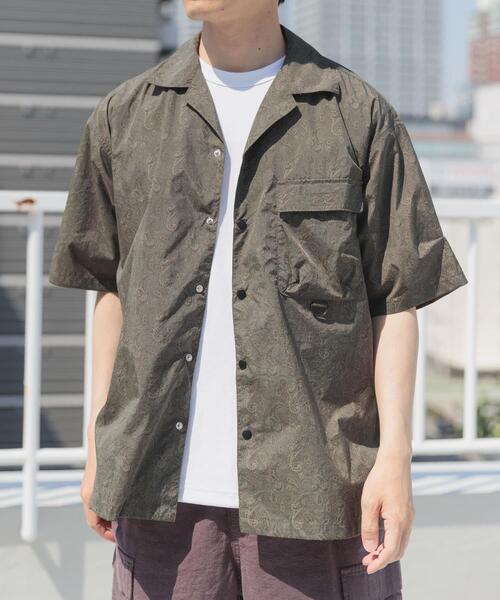 ITEMS URBANRESEARCH（アイテムズ アーバンリサーチ）の「『セットアップ対応』Nylon Paisley Short-Sleeve Shirts（シャツ/ブラウス・メンズ・ブラック/カーキ/ブラウン・MEDIUM/LARGE）」の3枚目の写真