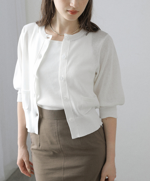 La TOTALITE（ラトータリテ）の「【洗える】ボリュームスリーブコンパクトカーディガン（カーディガン/ボレロ・レディース・サックスブルー/ベージュ/ホワイト・FREE）」の2枚目の写真