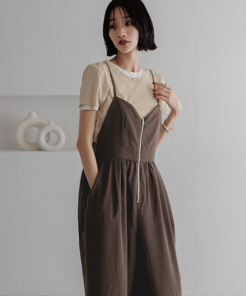 LOWRYS FARM（ローリーズファーム）の「コクーンZIPキャミサロペ（サロペット/オーバーオール・レディース・ブラック/ブラウン/アイボリー/チャコールグレー・FREE）」の14枚目の写真