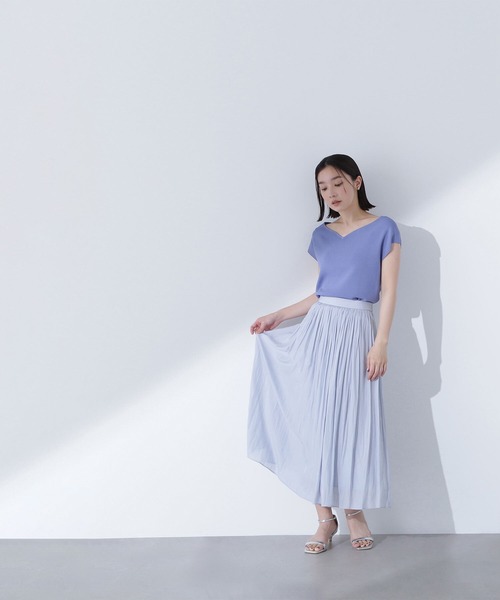 NATURAL BEAUTY BASIC(ナチュラルビューティーベーシック)の「◇総針ベーシックシリーズ ニュアンスネックニット(ニット/セーター・レディース・チャコールグレー/ブルー/ベージュ・FREE)」の19枚目の写真