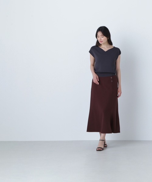 NATURAL BEAUTY BASIC(ナチュラルビューティーベーシック)の「◇総針ベーシックシリーズ ニュアンスネックニット(ニット/セーター・レディース・チャコールグレー/ブルー/ベージュ・FREE)」の6枚目の写真