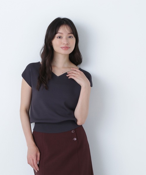NATURAL BEAUTY BASIC(ナチュラルビューティーベーシック)の「◇総針ベーシックシリーズ ニュアンスネックニット(ニット/セーター・レディース・チャコールグレー/ブルー/ベージュ・FREE)」の7枚目の写真