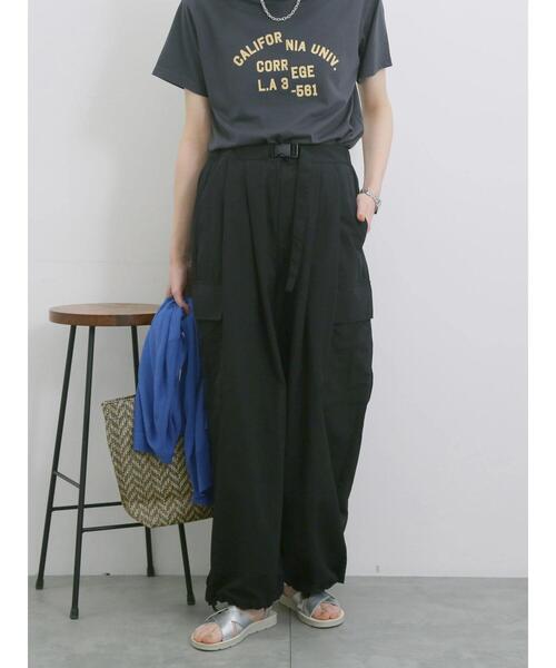 Samansa Mos2 blue（サマンサモスモスブルー）の「◎ナイロンカーゴパンツ（その他パンツ・レディース・ライトベージュ/カーキ/ブラック・F）」の2枚目の写真