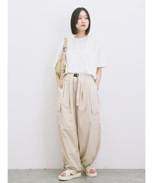 Samansa Mos2 blue（サマンサモスモスブルー）の「◎ナイロンカーゴパンツ（その他パンツ・レディース・ライトベージュ/カーキ/ブラック・F）」の11枚目の写真