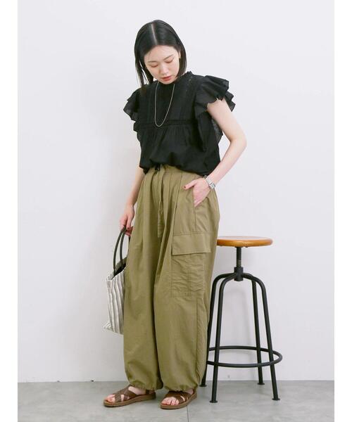 Samansa Mos2 blue（サマンサモスモスブルー）の「◎ナイロンカーゴパンツ（その他パンツ・レディース・ライトベージュ/カーキ/ブラック・F）」の16枚目の写真