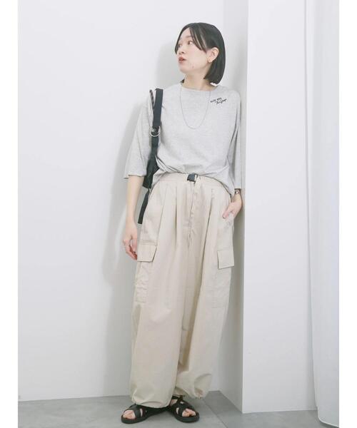 Samansa Mos2 blue（サマンサモスモスブルー）の「◎ナイロンカーゴパンツ（その他パンツ・レディース・ライトベージュ/カーキ/ブラック・F）」の21枚目の写真