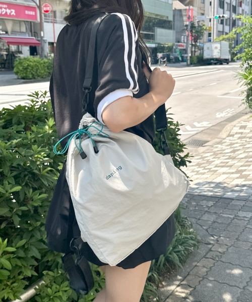 wears(ウェアーズ)の「配色 軽量 パステルカラーナップサック(バックパック/リュック・レディース・ピンク/グレー・FREE)」の9枚目の写真