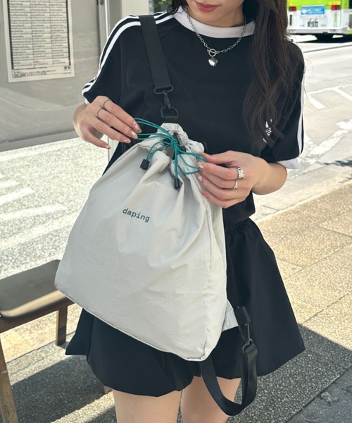 wears(ウェアーズ)の「配色 軽量 パステルカラーナップサック(バックパック/リュック・レディース・ピンク/グレー・FREE)」の12枚目の写真