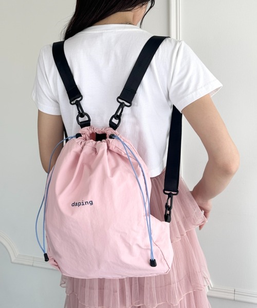wears(ウェアーズ)の「配色 軽量 パステルカラーナップサック(バックパック/リュック・レディース・ピンク/グレー・FREE)」の15枚目の写真
