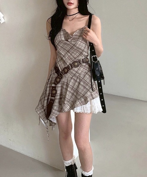 almo（アルモ）の「【LAMPOON】チェックイレヘムキャミワンピ（ワンピース・レディース・モカ/グレー・FREE）」の22枚目の写真