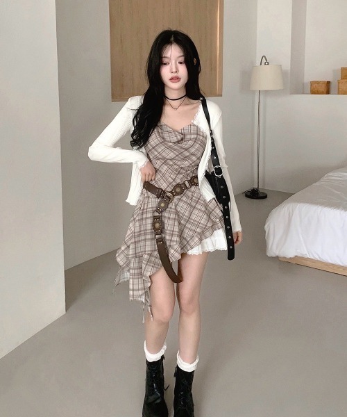 almo（アルモ）の「【LAMPOON】チェックイレヘムキャミワンピ（ワンピース・レディース・モカ/グレー・FREE）」の6枚目の写真