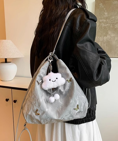 ✧‧˚ Fatima✧‧˚ハンドメイド 手編み バタフライ模様 バッグ ✧‧˚ Fatima✧‧˚ハンドメイド 手編み バタフライ模様 バッグ