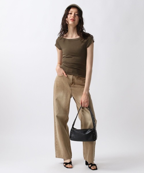 FOREVER 21（フォーエバー トゥエンティーワン）の「【2025SS】マルチＷAYボートネックTシャツ（Tシャツ/カットソー・レディース・ホワイト/カーキブラウン/ブラック・FREE）」の4枚目の写真