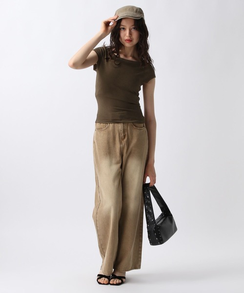 FOREVER 21（フォーエバー トゥエンティーワン）の「【2025SS】マルチＷAYボートネックTシャツ（Tシャツ/カットソー・レディース・ホワイト/カーキブラウン/ブラック・FREE）」の5枚目の写真