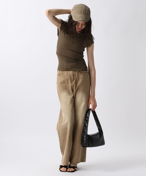 FOREVER 21（フォーエバー トゥエンティーワン）の「【2025SS】マルチＷAYボートネックTシャツ（Tシャツ/カットソー・レディース・ホワイト/カーキブラウン/ブラック・FREE）」の6枚目の写真