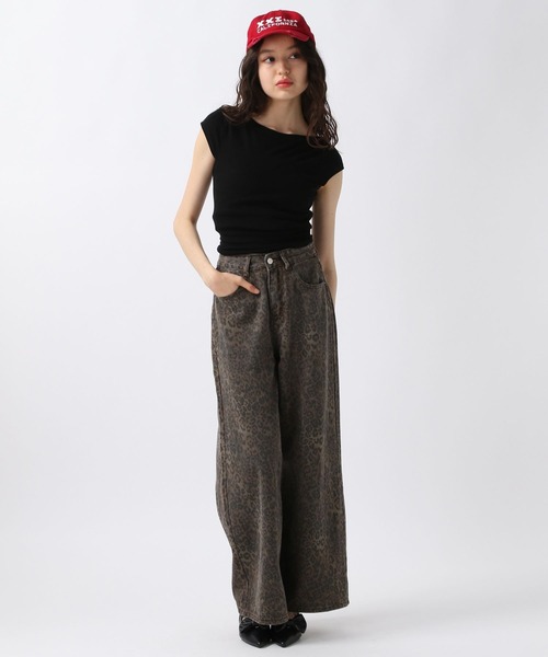 FOREVER 21（フォーエバー トゥエンティーワン）の「【2025SS】マルチＷAYボートネックTシャツ（Tシャツ/カットソー・レディース・ホワイト/カーキブラウン/ブラック・FREE）」の19枚目の写真