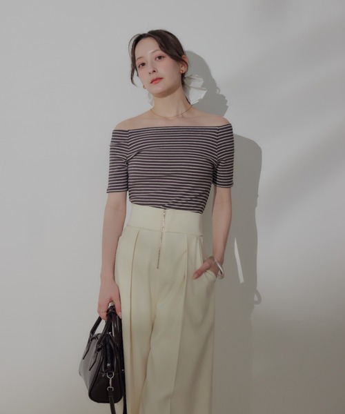ECREL(エクレール)の「ボーダーオフショルトップス(Tシャツ/カットソー・レディース・ブラウン/ホワイト・FREE)」の16枚目の写真