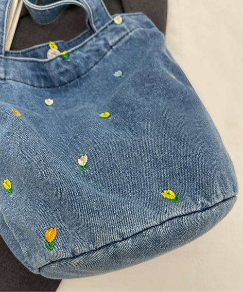 ReRe(リリ)の「フラワー刺繍デニムトートバック(トートバッグ・レディース・ブラック/ライトブルー/ダークブルー・FREE)」の9枚目の写真