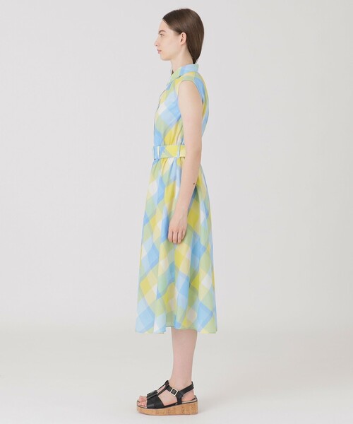 BLUE LABEL CRESTBRIDGE（ブルーレーベルクレストブリッジ）の「クレストブリッジチェックカラミクロスシャツドレス（ワンピース・レディース・ベージュ系その他/ワイン/イエロー系その他2・38/36）」の20枚目の写真