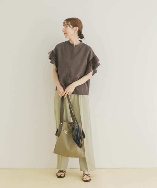 ITEMS URBANRESEARCH（アイテムズ アーバンリサーチ）の「チュールドッキングフリルブラウス（シャツ/ブラウス・レディース・グレー系その他/ブラック/オフホワイト・FREE）」の10枚目の写真