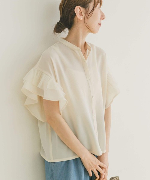 ITEMS URBANRESEARCH（アイテムズ アーバンリサーチ）の「チュールドッキングフリルブラウス（シャツ/ブラウス・レディース・グレー系その他/ブラック/オフホワイト・FREE）」の14枚目の写真