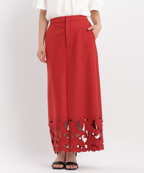 Andemiu（アンデミュウ）の「カットワークシシュウIラインスカート577084（スカート・レディース・ネイビー/レッド・SMALL/MEDIUM）」の11枚目の写真